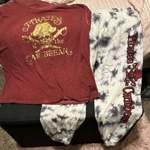 2x joggers set pirates of the Caribbean theme